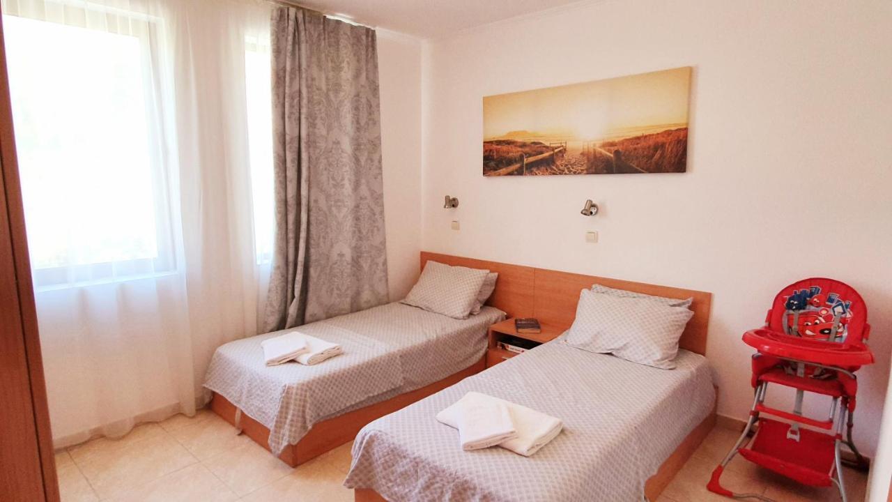 Relax From The Paradise In The Heart Of Sveti Vlas Buitenkant foto