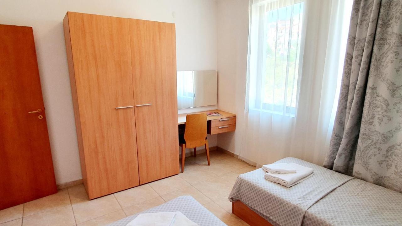 Relax From The Paradise In The Heart Of Sveti Vlas Buitenkant foto